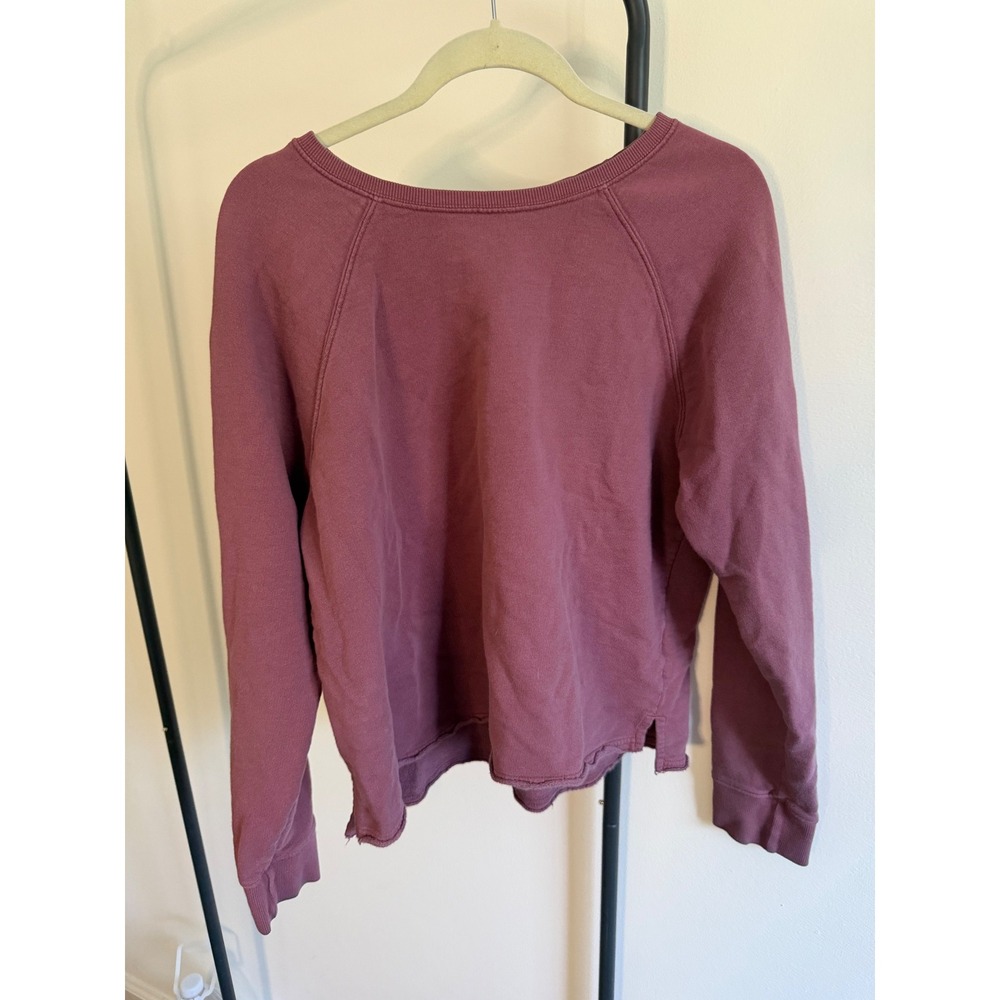 Pact Organic Cotton Raglan Sweatshirt Plum Raw Hem Large